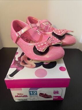 Disney Pink Glitter Mary Jane Dress Shoes with Minnie Bow Accents